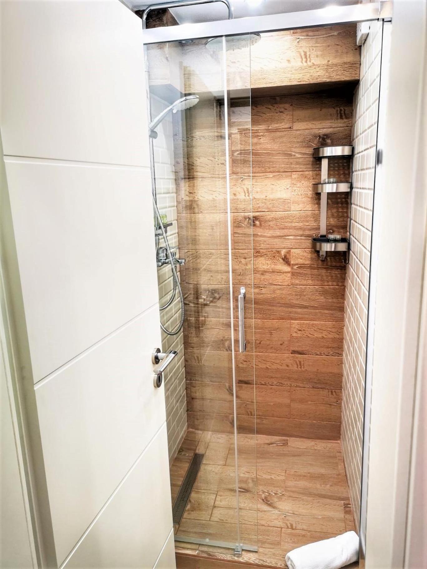 T House Apartment Sibiu Ngoại thất bức ảnh