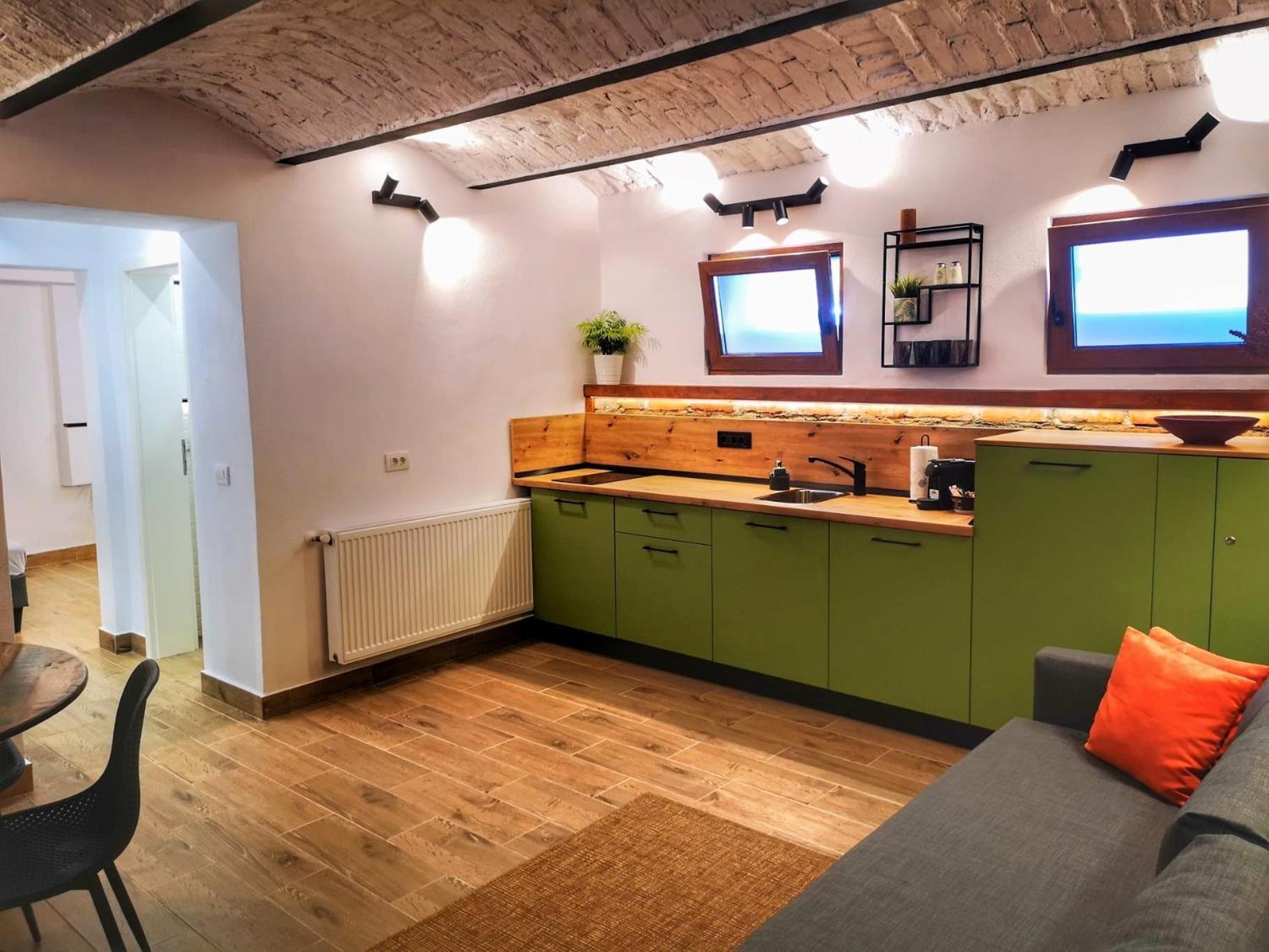 T House Apartment Sibiu Ngoại thất bức ảnh