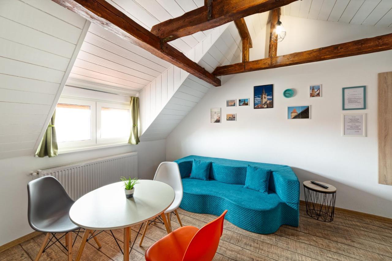 T House Apartment Sibiu Ngoại thất bức ảnh